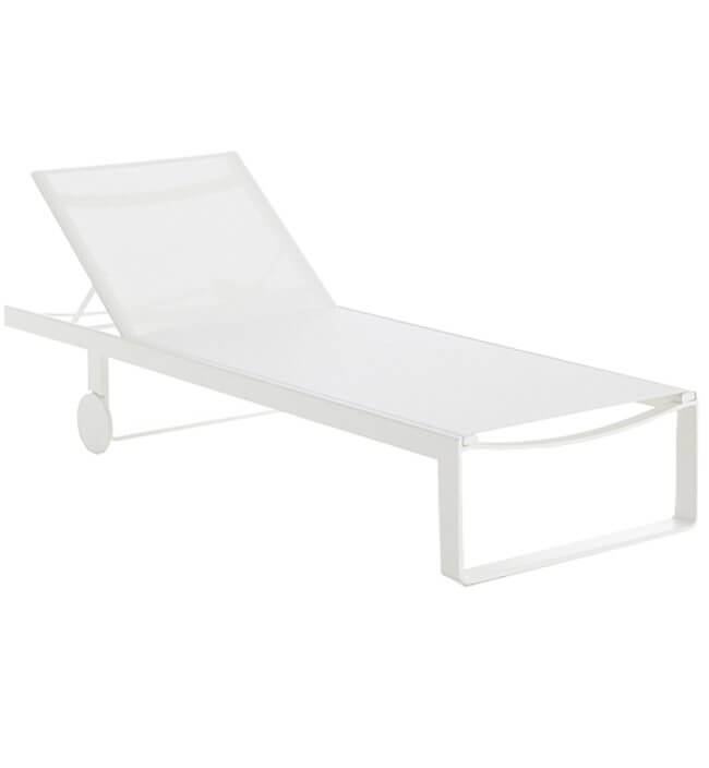 10 Best Modern Outdoor Lounge Chairs | Clima Home
